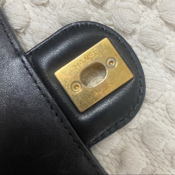 Vintage Chanel Mini Square Flap Bag - Picture 6 of 8